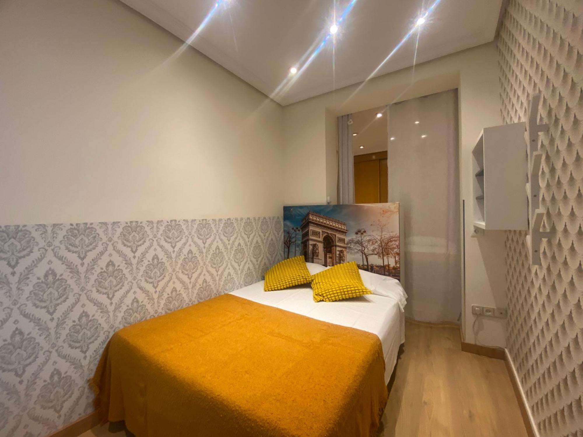 El Jardin Del Angel Ferrocarril Appartement Madrid Buitenkant foto