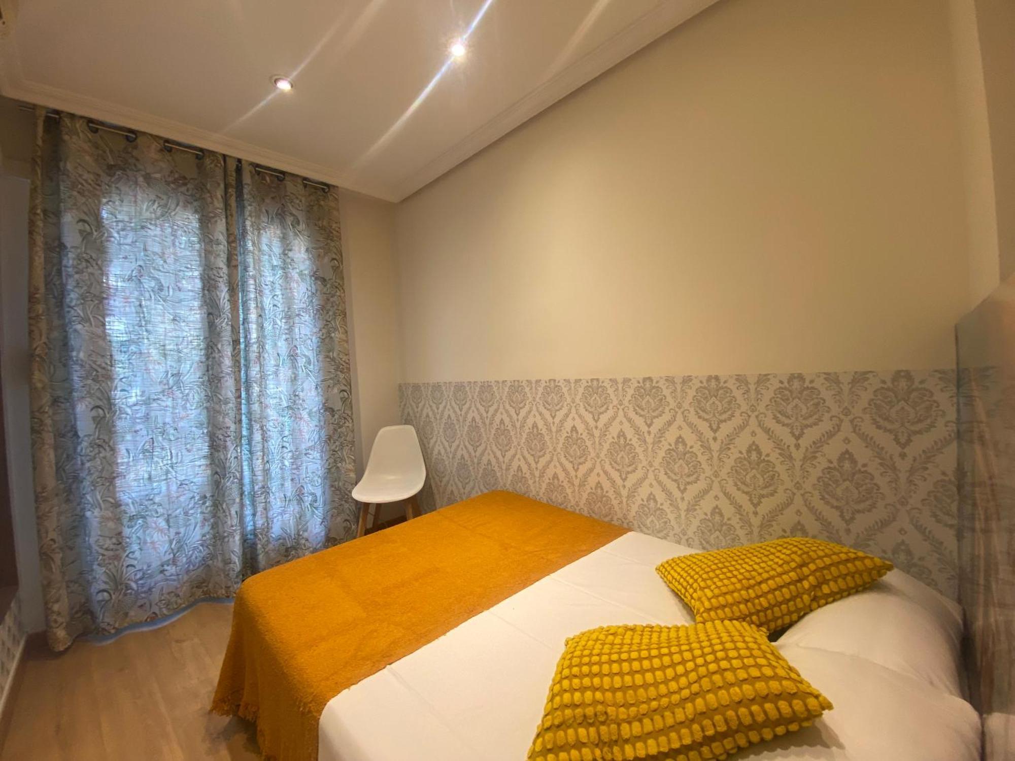 El Jardin Del Angel Ferrocarril Appartement Madrid Buitenkant foto