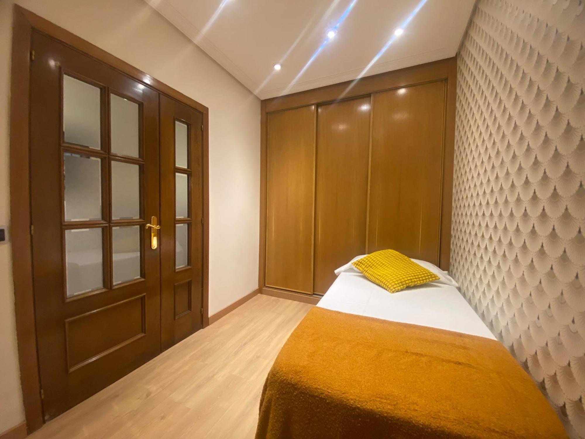 El Jardin Del Angel Ferrocarril Appartement Madrid Buitenkant foto